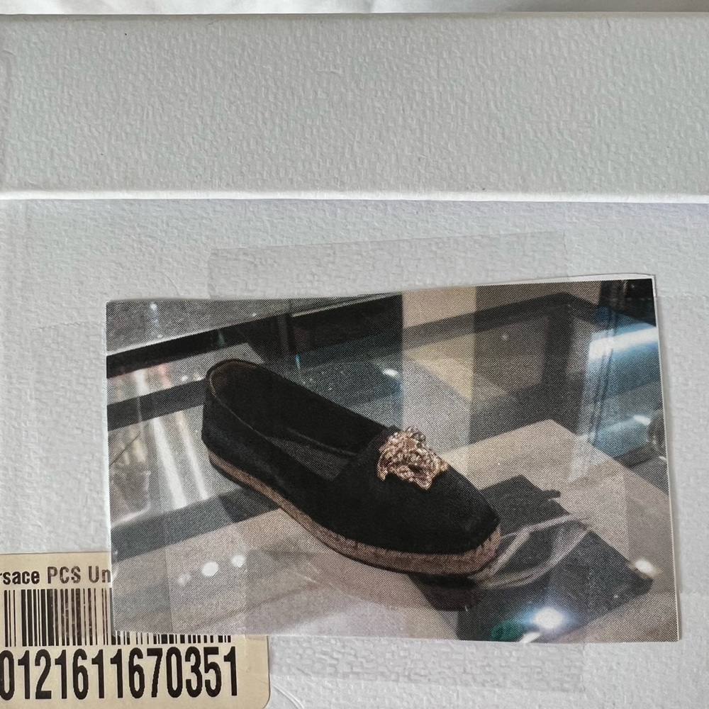 Pre-loved Versace Espadrilles size 39, classic Medusa logo